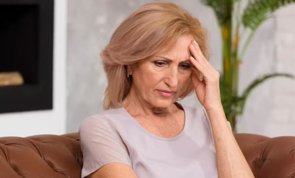 La menopausia es un período que se caracteriza por la falta de sueño. Fuente: Freepik