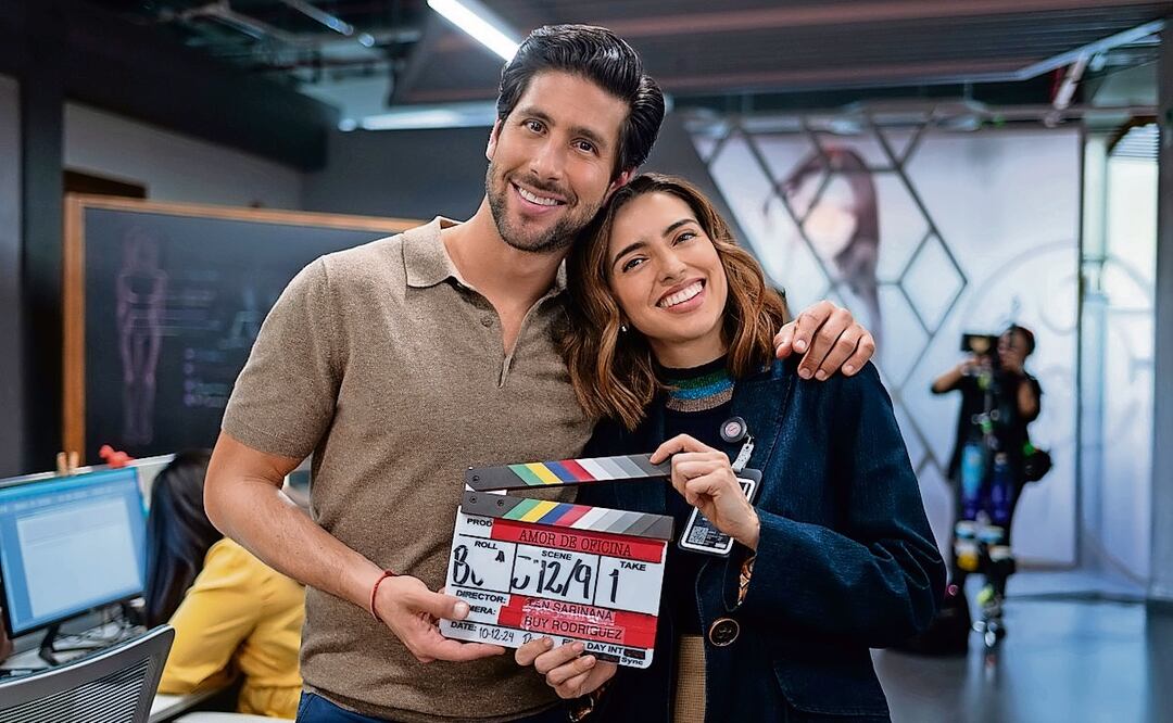 Diego Klein y Ana González Bello en el claquetazo de la serie. Foto: Netflix