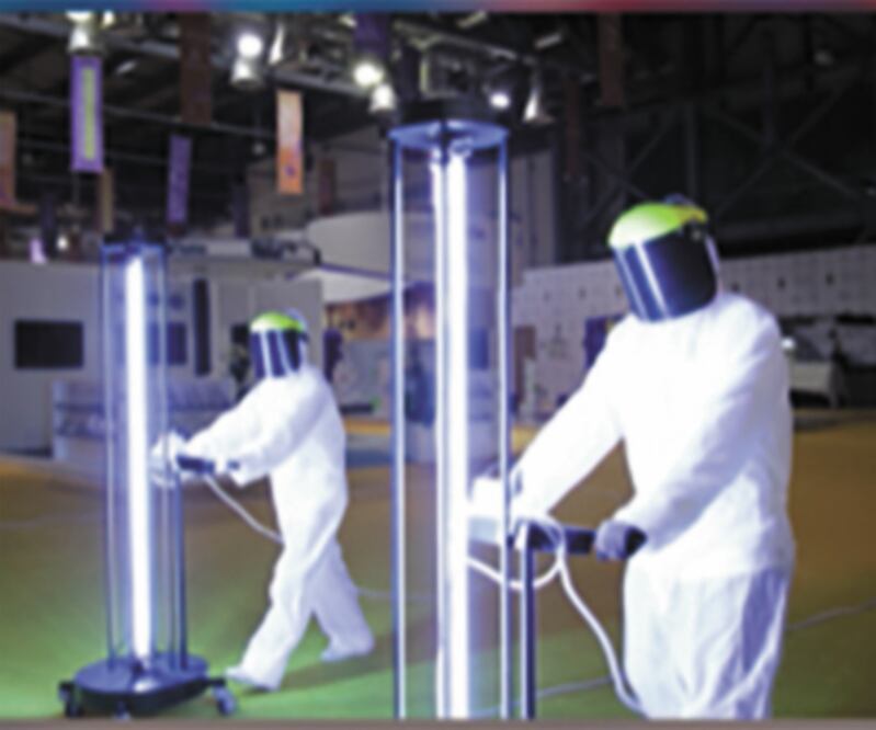 Máquinas aplican rayos UV por todas las áreas de la Feria. Fotos: Frida Juárez. EL UNIVERSAL