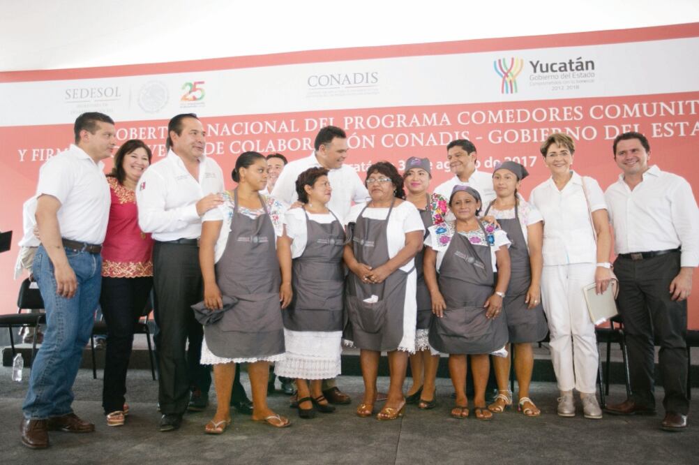 El gobierno de Yucatán destacó que la entidad se ubica en la posición nueve nacional con menor población en viviendas con pisos de tierra (ESPECIAL)