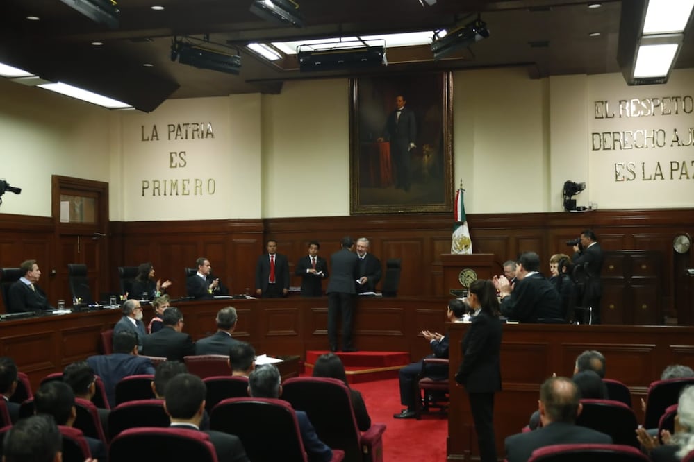 Toma de protesta de 30 magistrados de circuito y una juez de distrito en la sala de Plenos de la SCJN. Foto: Yadin Xolalpa