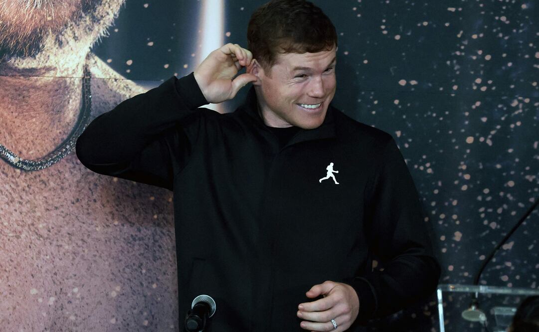 Canelo Álvarez durante la conferencia de prensa por la pelea contra John Ryder / Foto: AFP