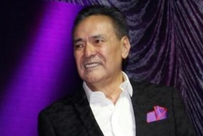 Yoshio en estado crítico por Covid-19, reporta su familia