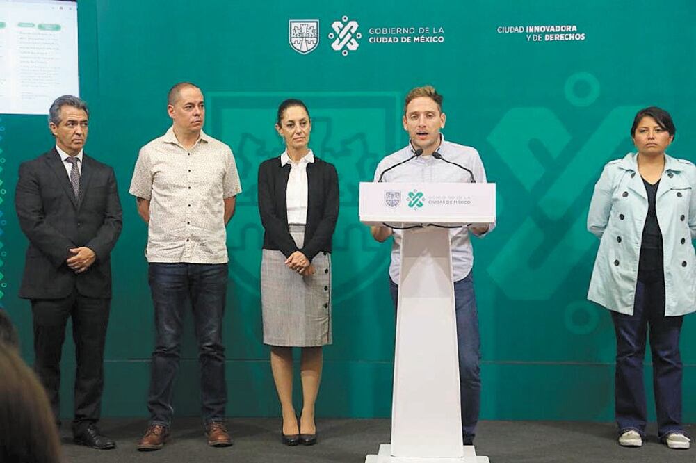 Eduardo Clark, Director del Centro de Desarrollo Tecnológico de la ADIP, señaló que en 2018 mil trámites estaban desactualizados en montos y requisitos, ya que no contaban con fundamento legal y procedimiento. Foto: CORTESÍA