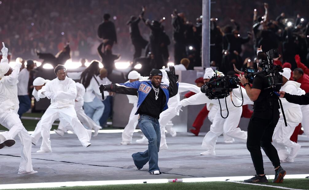 Kendrick Lamar en el show de medio tiempo del Super Bowl. Foto: EFE