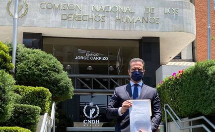 Adrián de la Garza presenta queja contra AMLO ante la CNDH