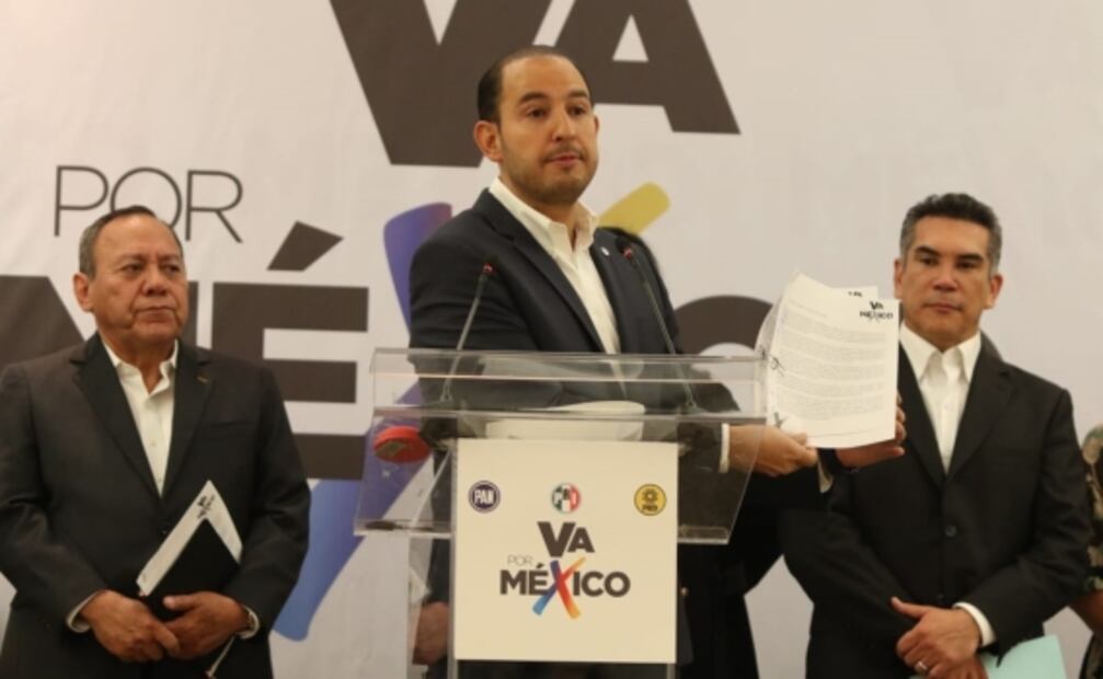 Va por México presenta "moratoria constitucional" por "cerrazón" de AMLO al diálogo 
