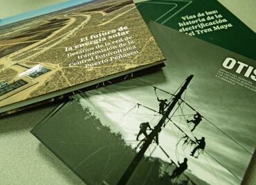 CFE de Bartlett mandó a imprimir libros de lujo