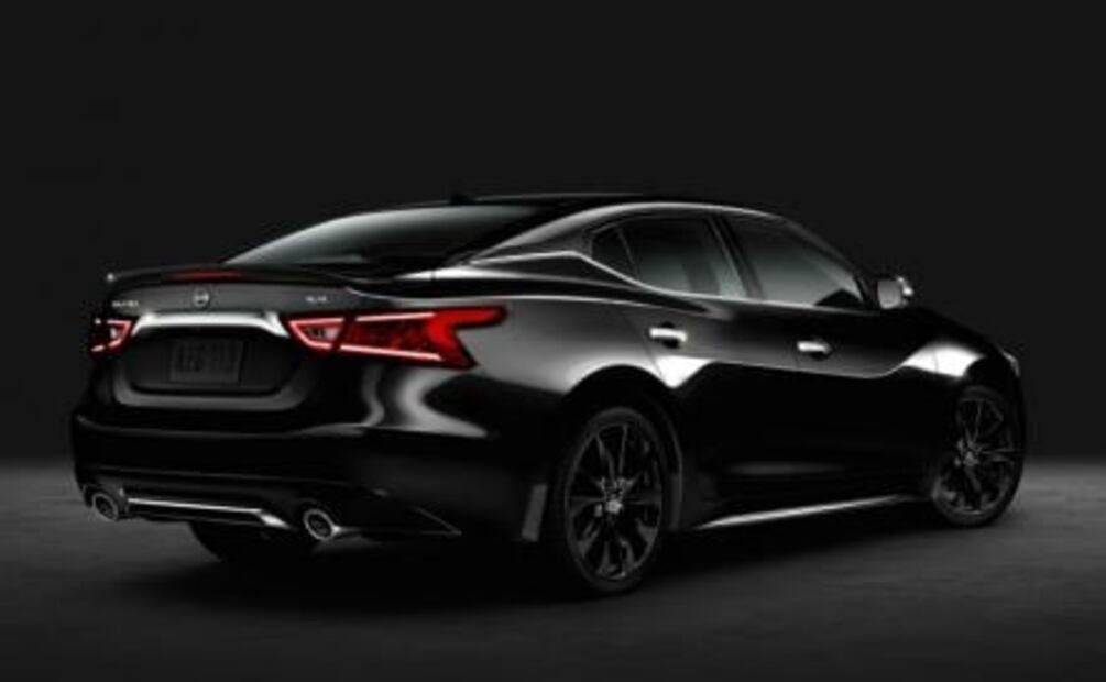 Nissan presenta edición especial Maxima SR Midnight 2017