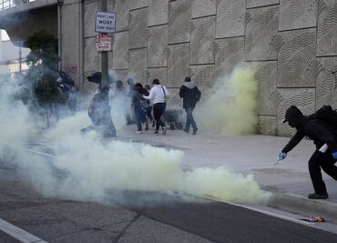 ¿Por qué iniciaron las multitudinarias protestas en Los Ángeles y por qué se han intensificado?; aquí los puntos clave