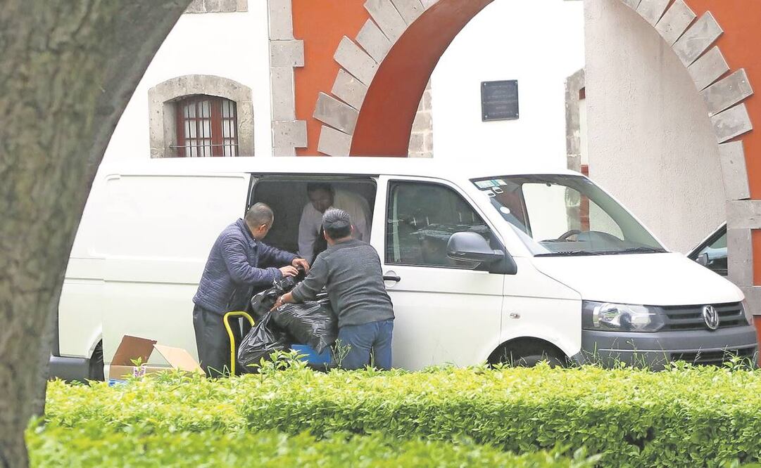 Cada día que pasa el menaje de algunos diplomáticos corre el riesgo de ser des- truido por el tiempo que lleva almacenado, denuncian integrantes del SEM. Foto: Archivo/ EL UNIVERSAL.