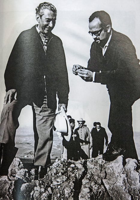 En 1967, Óscar Vega (izq.) dirigió proyectos hidráulicos en Colombia (CORTESÍA: JOSEFINA VEGA ARGÜELLES)