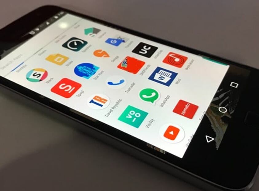 Cómo enviar audios y mensajes de WhatsApp sin tocar el celular