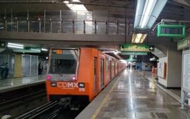 Usuarios del Metro CDMX reportan caos y demoras en varias estaciones HOY viernes 5 de junio