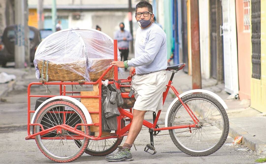 La gente reconoce el esfuerzo de Horeb por no dejarse vencer ante la adversidad. Foto: TRISTAN VELÁZQUEZ. EL UNIVERSAL