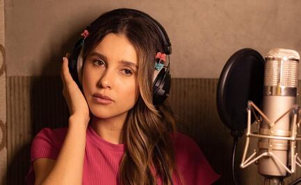 Paulina Goto luce espectaculares jeans de marca mexicana