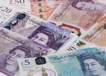 Banco de Inglaterra mantiene los tipos en el 4.5%; reporta riesgos en la economía británica ante la incertidumbre geopolítica