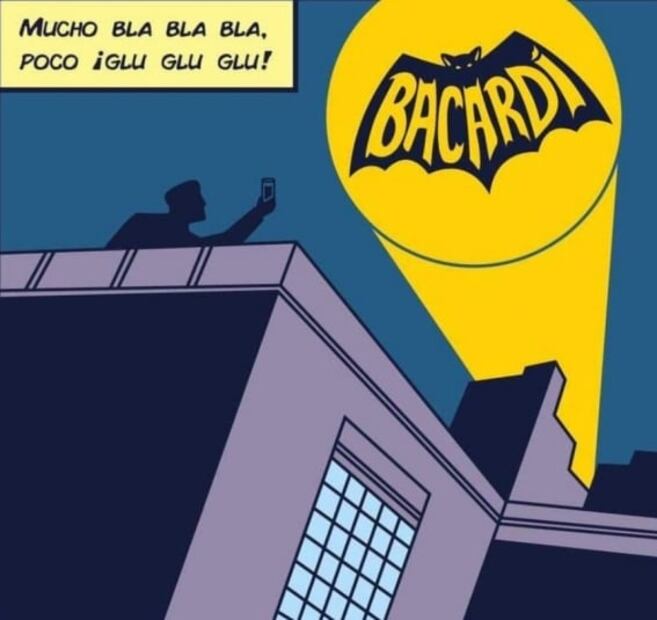 Batiseñal atrae memes en vez de Batman