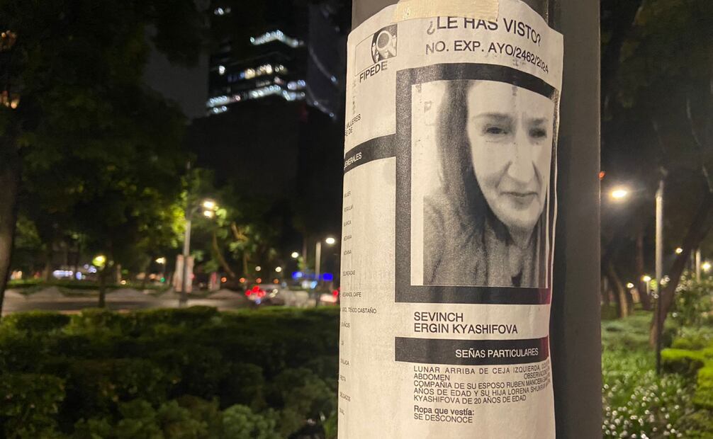Un cateo se dio en Paseo de la reforma. Foto: Juan Carlos Williams / EL UNIVERSAL