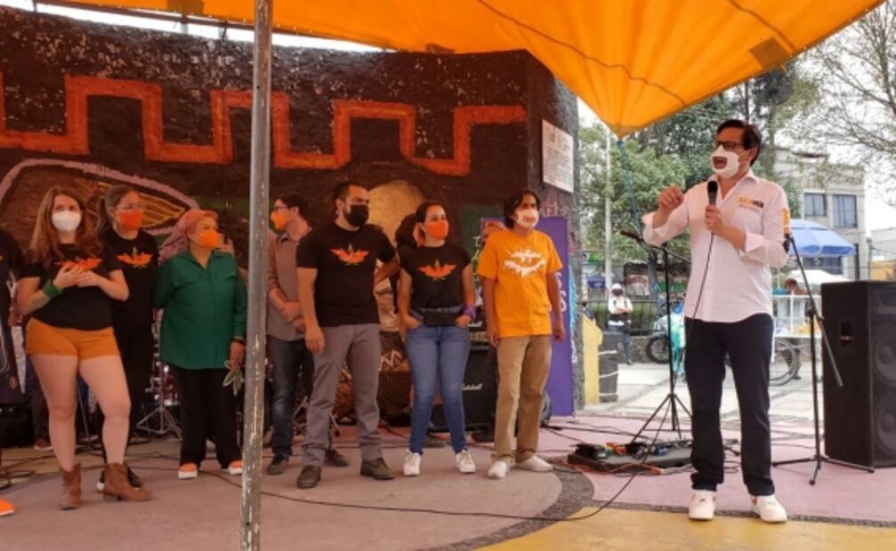 "No fumo, pero me sumo”, dicen candidatos de Movimiento Ciudadano sobre marihuana en CDMX