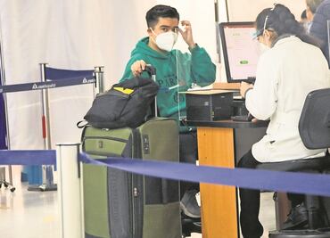 La farsa del cuestionario Covid en el Aeropuerto de la CDMX