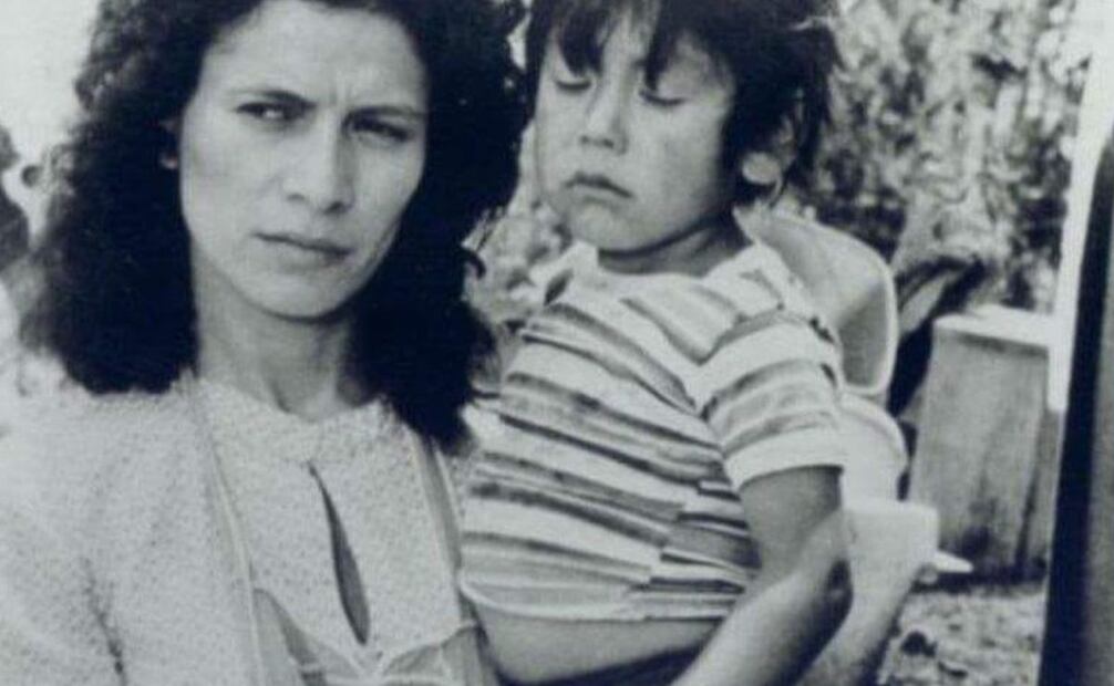 Primer Ariel a Mejor Actriz:  
En "Los motivos de luz", da vida a
una mujer que fue acusada de matar a sus cuatro hijos. Dirigió Felipe Cazals y se rodó en 1985.