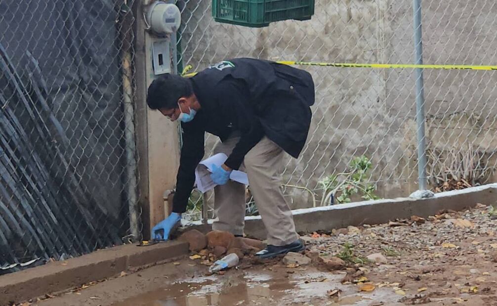 Los peritos de la Fiscalía General del Estado recolectaron varios casquillos percutidos de un arma calibre nueve milímetros. Foto: cortesía