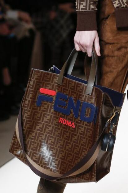 ¿Cuánto cuesta la bolsa Fendi de Yuri?
