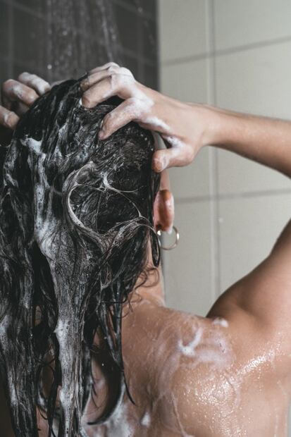 5 consejos que van a evitar que se te caiga el pelo esta temporada