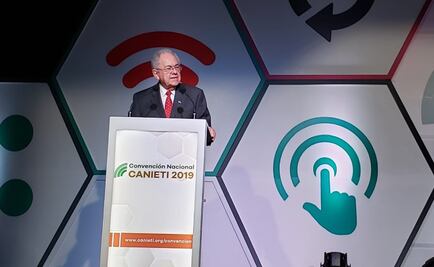 En 4 años, chinos hicieron un aeropuerto y el de Texcoco llevaba 20%: Jiménez Espriú