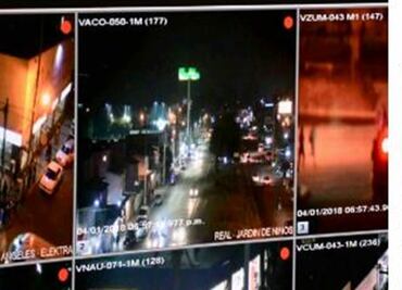 Incendian tienda en Zumpango para saquear; detienen a 54