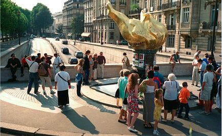 Quieren que plaza Maria Callas ahora se llame princesa Diana