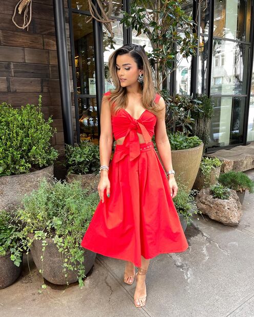Clarissa Molina posando. Fuente: Instagram @clarissamolina