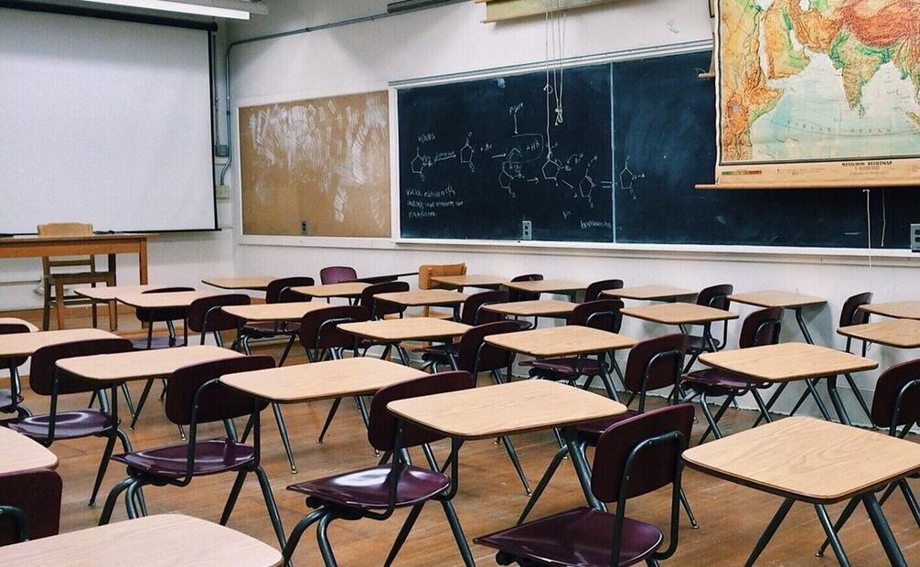 Miguel Ángel Valdez García expresó su compromiso para el beneficio de las y los estudiantes de Tamaulipas. Foto: Pixabay