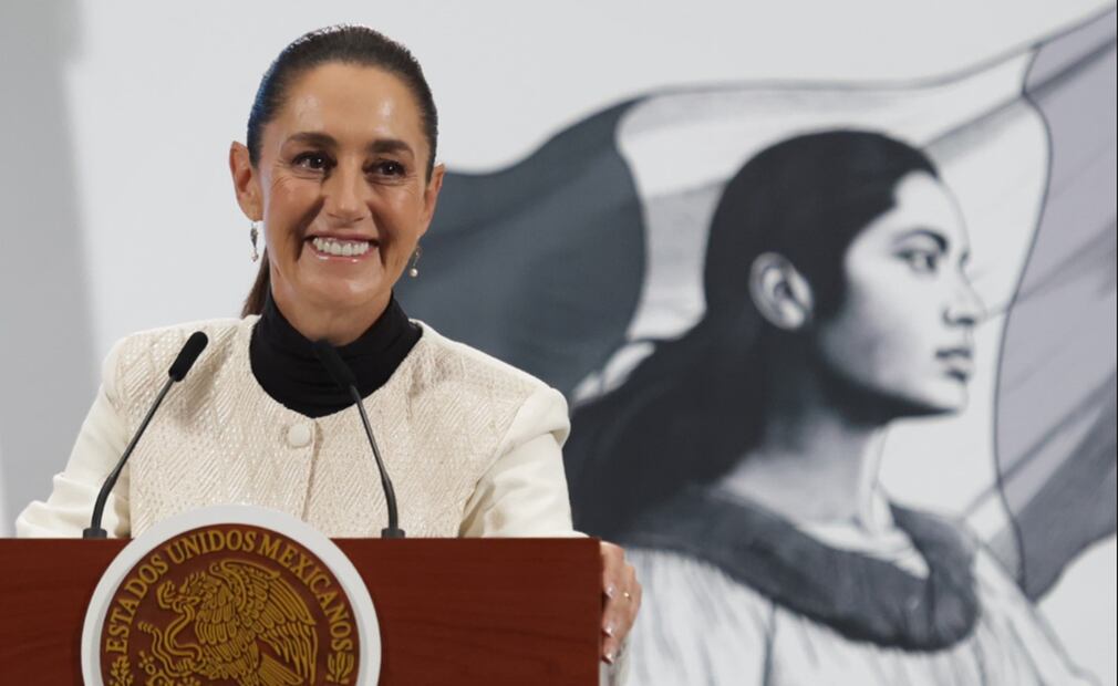 La presidenta Claudia Sheinbaum informó que las semifinales del concurso "México Canta", serán transmitidas por todas las televisoras públicas del Gobierno de México, como el Canal Once y Canal 14. Foto: Carlos Mejía/EL UNIVERSAL