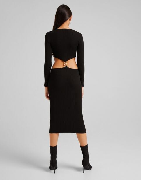 Guía de compras: 5 vestidos negros para brillar en las próximas fiestas