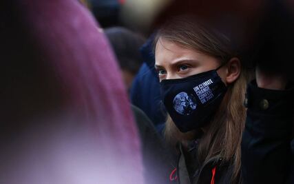 Greta Thunberg llama "pene pequeño" a campeón de kickboxing