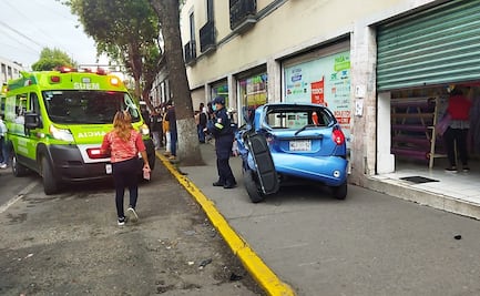 Choque múltiple deja 3 personas lesionadas en Centro Histórico de Toluca