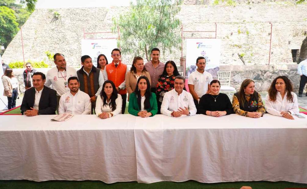 En conferencia de prensa donde se dieron a conocer los detalles de la participación de la delegación mexiquense de la sexta edición del Tianguis Nacional de Pueblos Mágicos. Foto: Especial