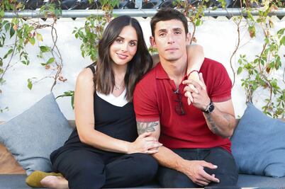 Zuria Vega y Alberto Guerra sobreviven al amor en época de Twitter 