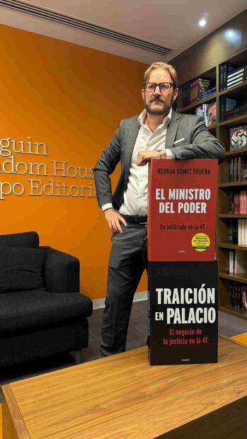 El analista político y periodista Hernán Gómez Bruera presenta su libro "El Ministro del Poder". Foto: Especial