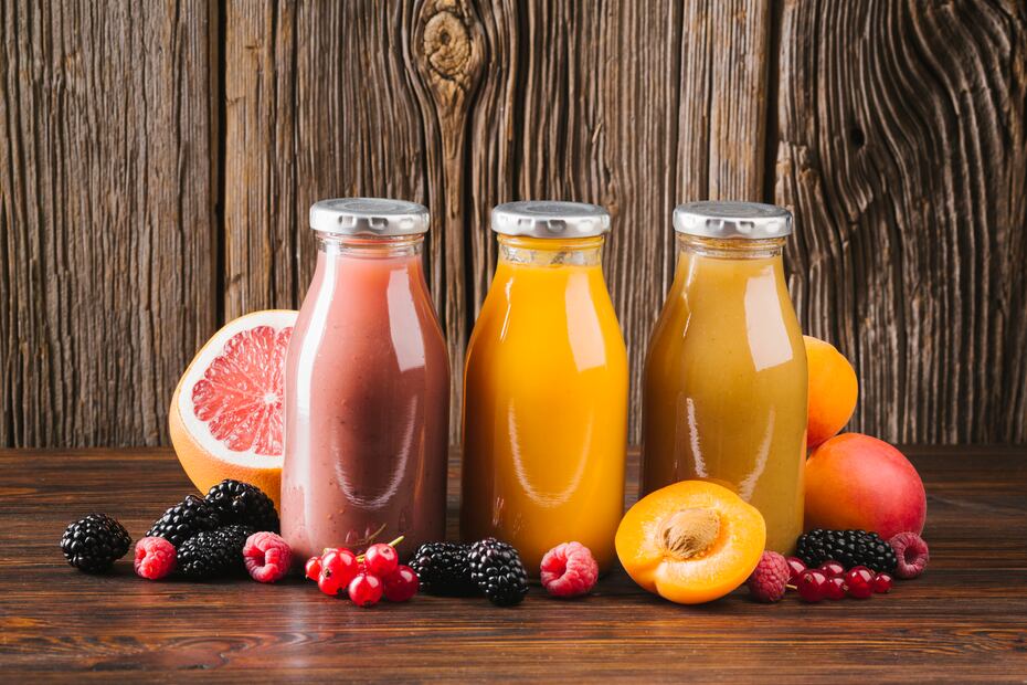 Los jugos sin fibra provocan picos rápidos de azúcar en sangre. Foto: Freepik