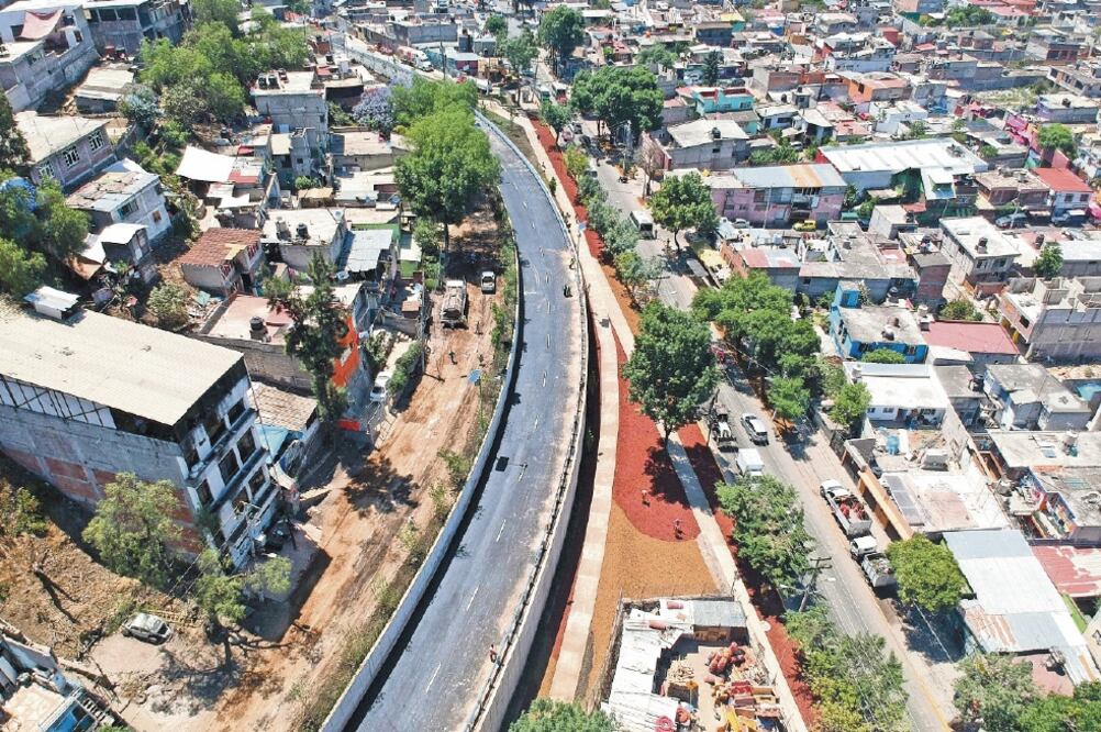En el trayecto reconstruido se realizaron inyecciones de una mezcla de concreto y arena para rellenar las grietas, a fin de estabilizar el terreno. / ESPECIALES
