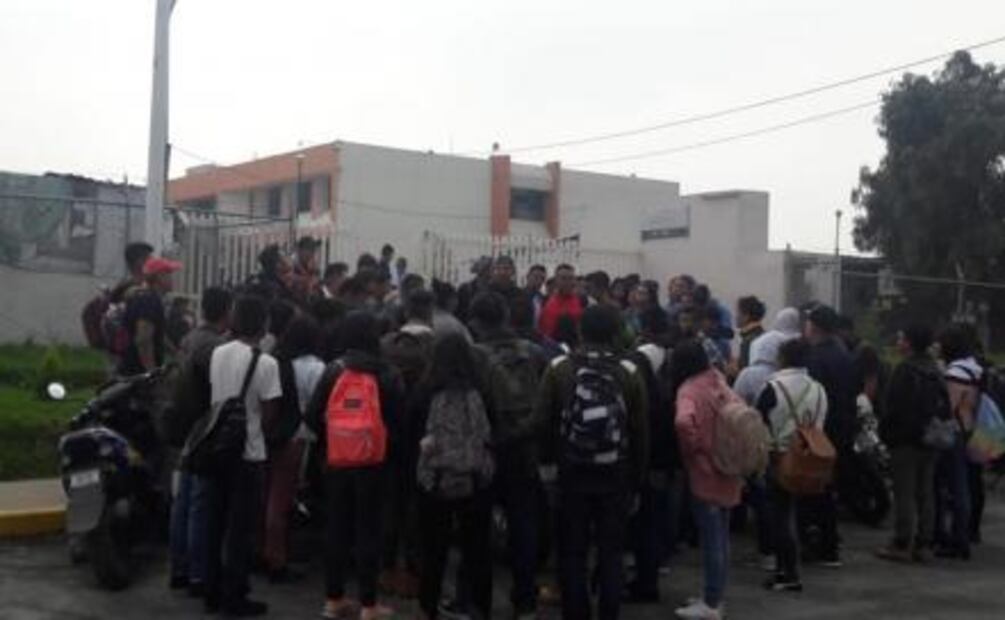 Alumnos del Tecnológico de Chicoloapan paran labores