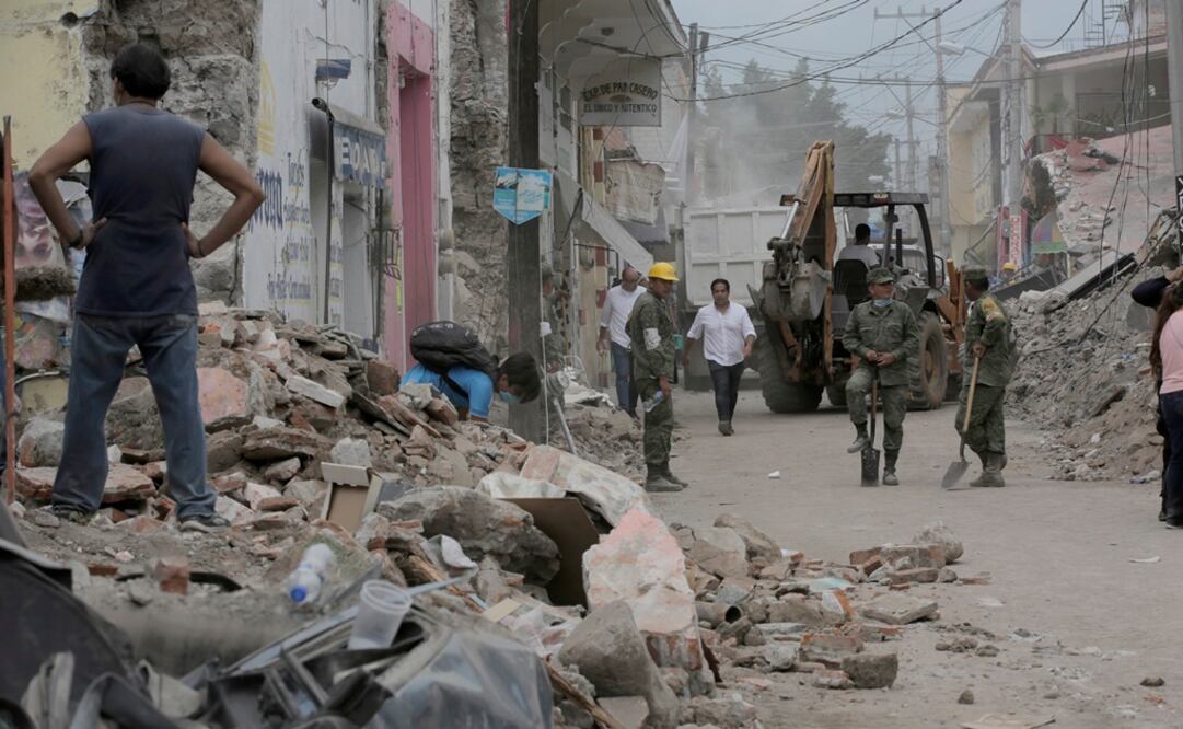 Daños en Jojutla por sismo de 7.1 grados. (Foto: Luis Cortés/El Universal)