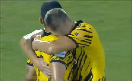 VIDEO: Orbelín Pineda marca su segunda anotación con el AEK de Atenas