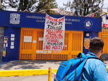 CCH Naucalpan cumple 17 días cerrado por estudiantes