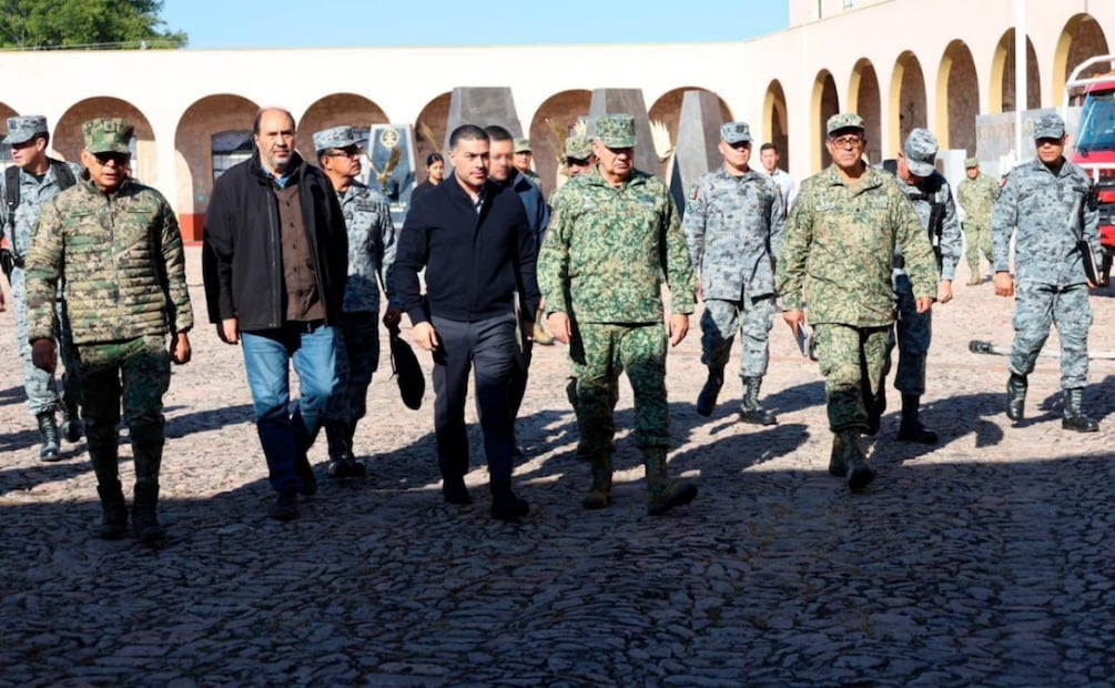 Omar García Harfuch en un recorrido de supervisión en distintos puntos de Uruapan  (12/11/2025). Foto: Especial
