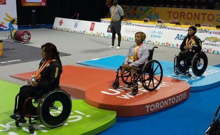 Mexicanas ganan plata y bronce en halterofilia 