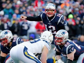 Patriots arrasan con Chargers y van a la final de conferencia
